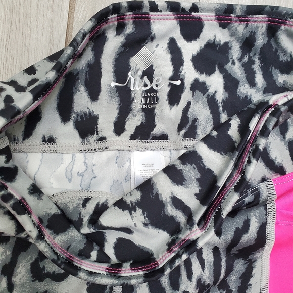 Rise by lularoe leggings - Picture 3 of 4